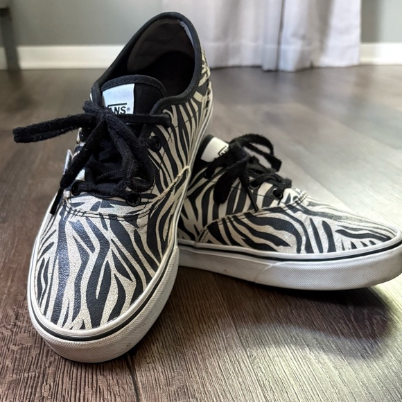 Vans Shoes - Zebra Women’s Vans – Size 9